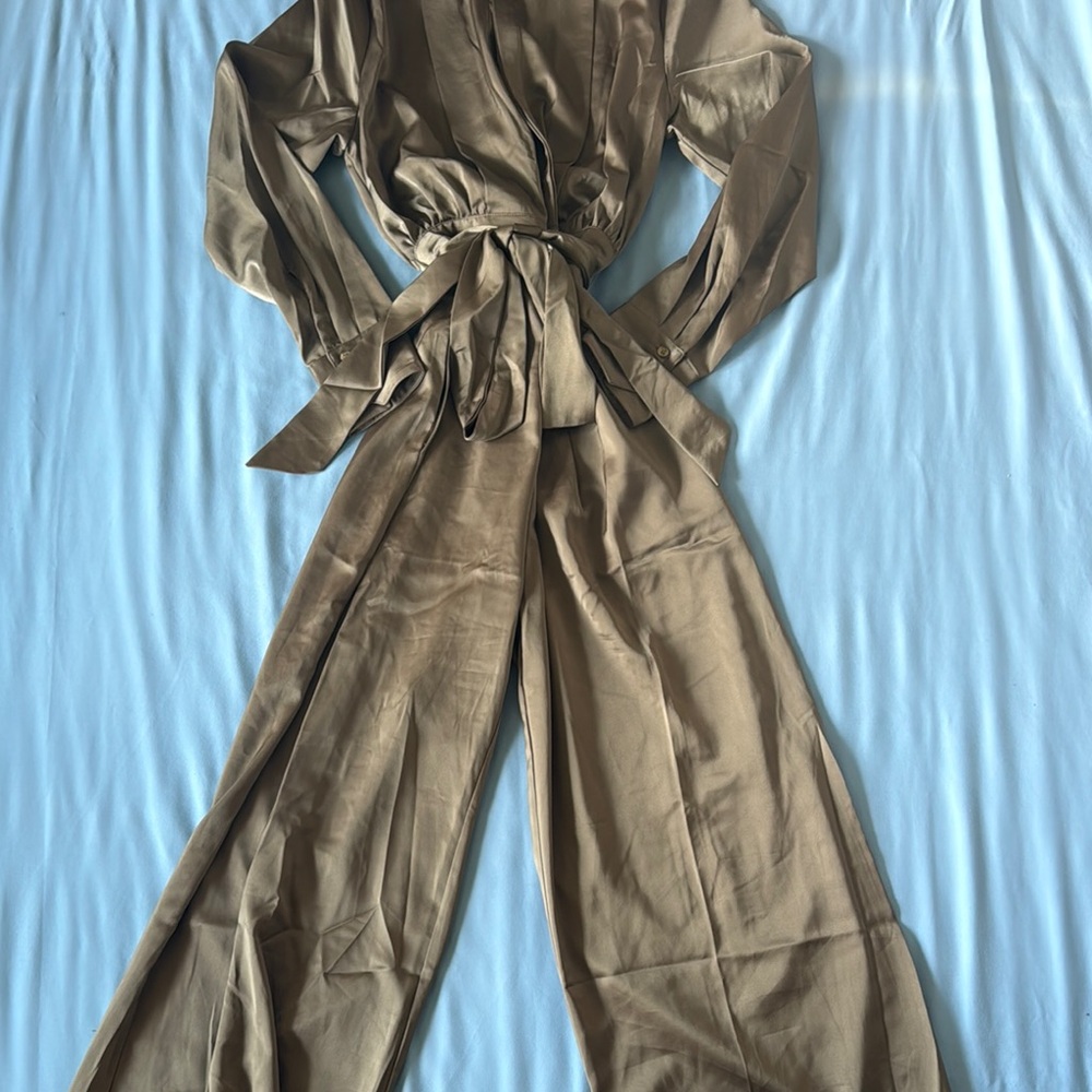 Vici Silk Green Jumpsuit with tied Waist and Long Sleeves